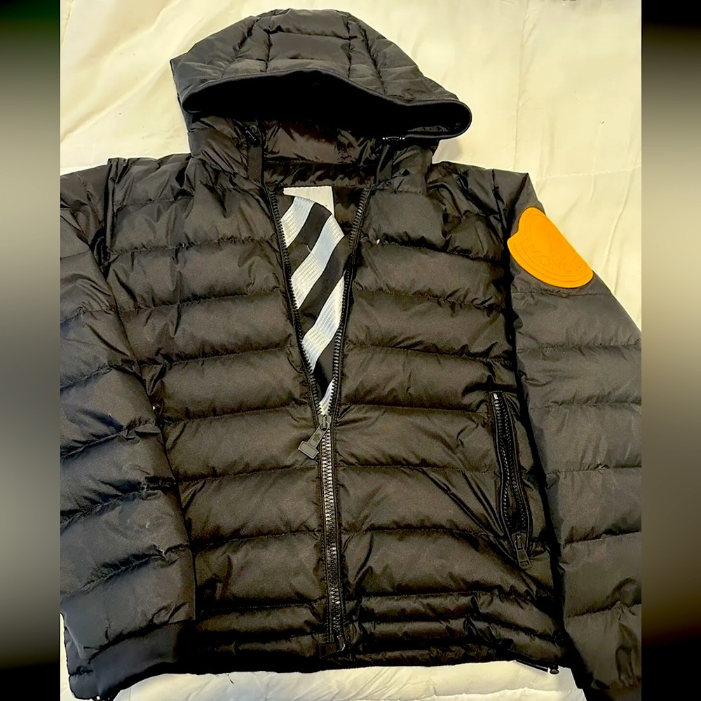 Moncler Black Winter Jacket Off White🔥 100% Authentic ✨